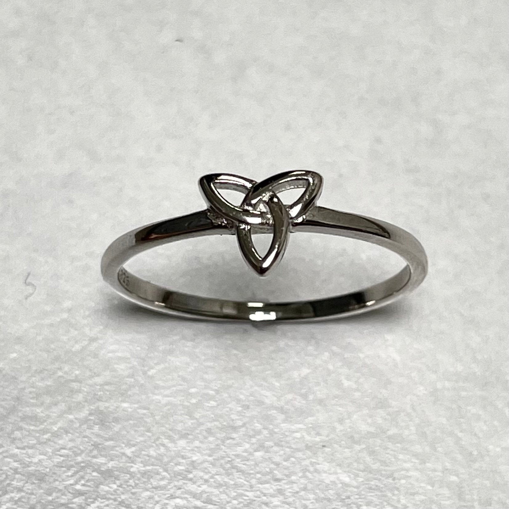 Small Celtic Sterling Silver Ring - Triquetra Ring - Knott Ring - Religious Ring - Statement Ring