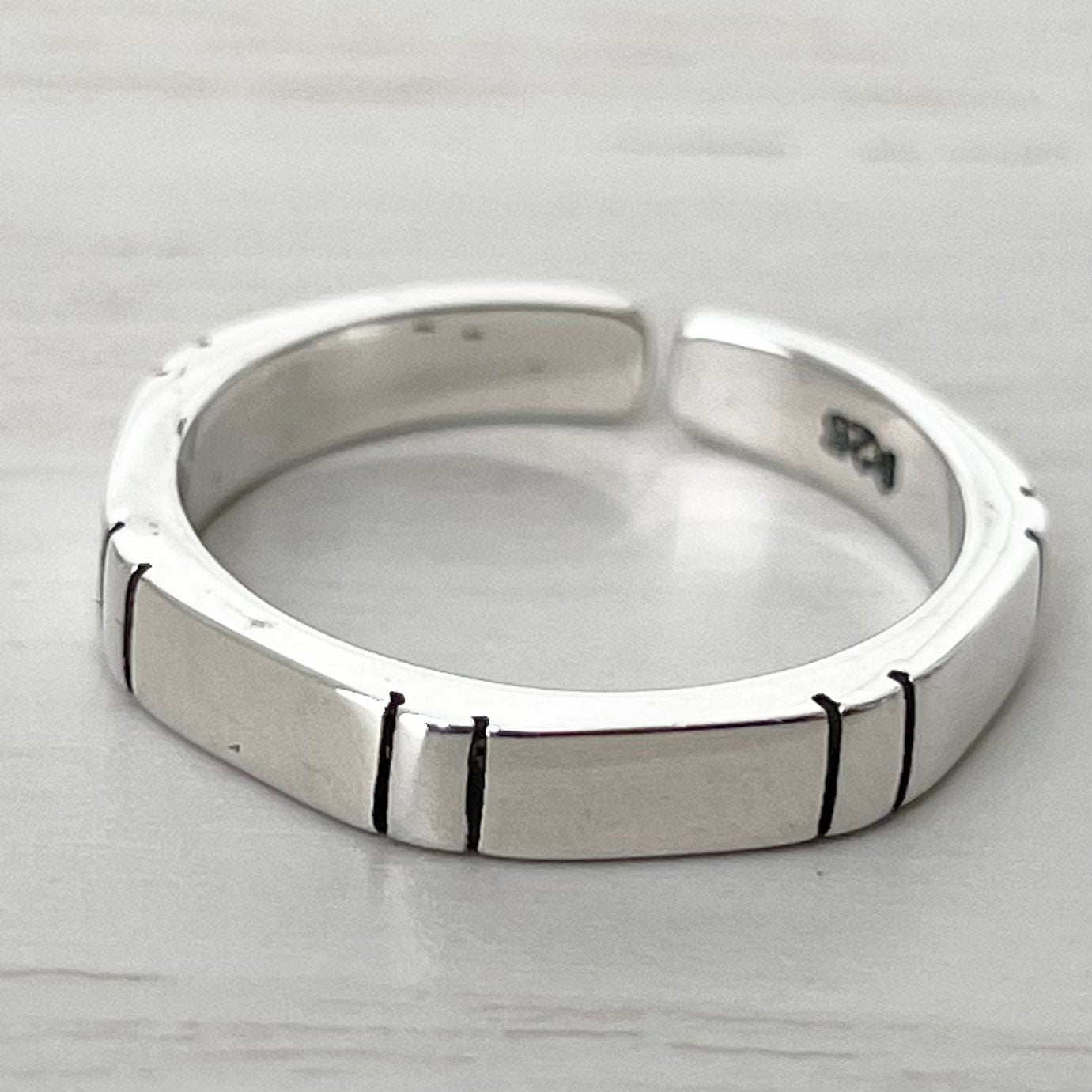 Sterling Silver Bamboo Band Toe Ring - Tree Toe Ring - Silver Toe Band - Pinky Ring - Bambo Toe Ring - Adjustable Toe Ring - Midi Band
