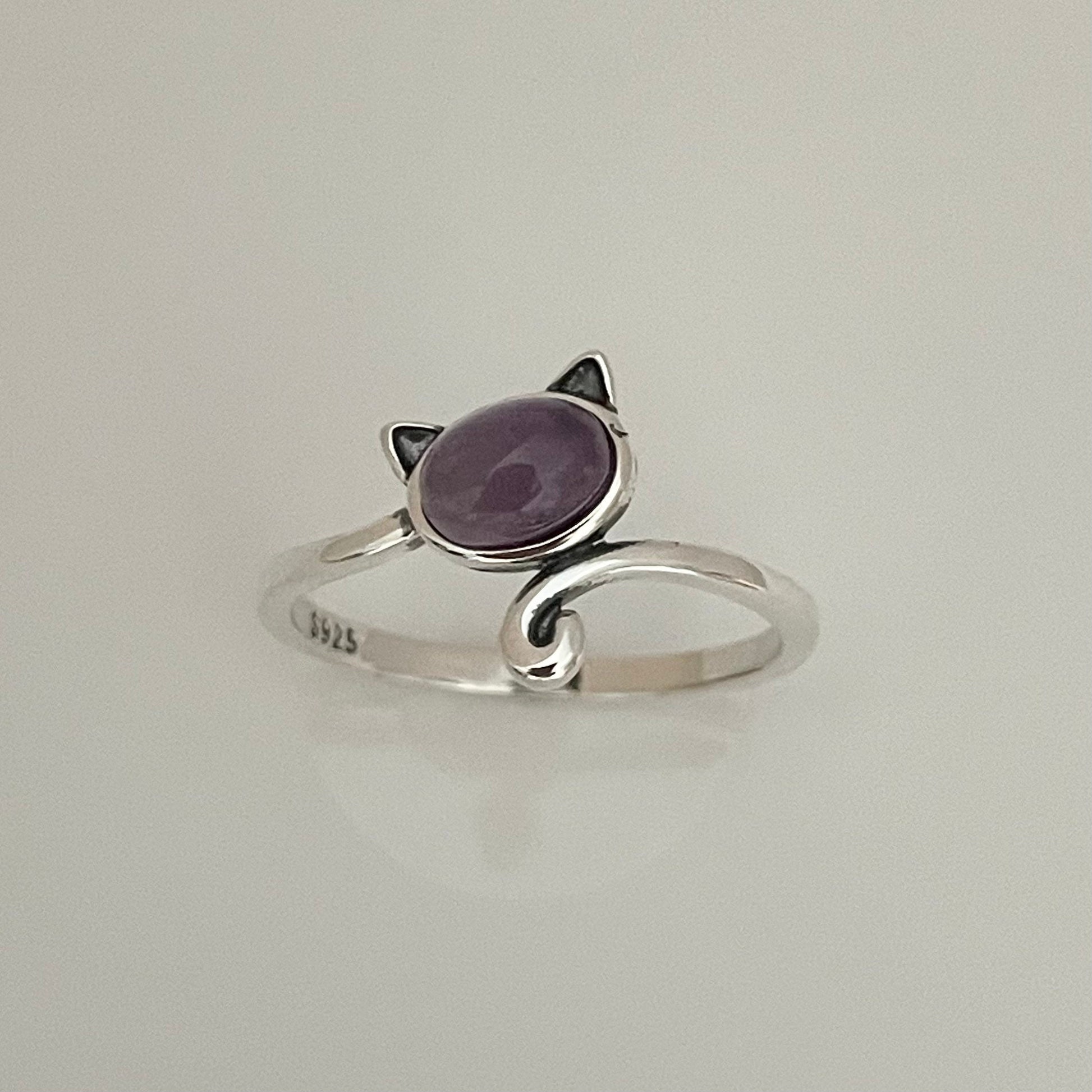 Amethyst Cat Sterling Silver Ring with Long Tail, animal ring, cat ring, tail ring, cat ring, amethyst ring, girl ring, stetement ring