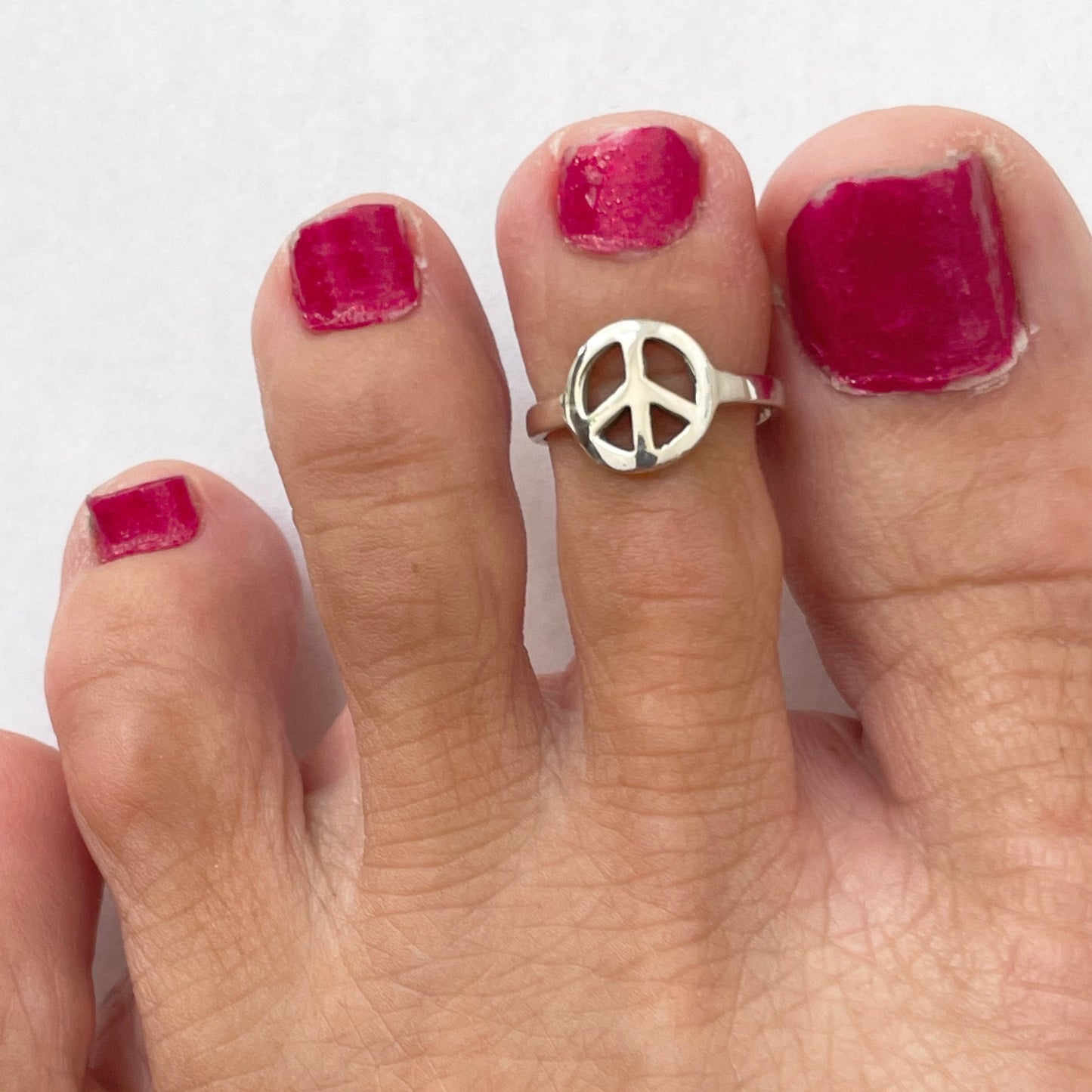 Peace Sign Sterling Silver Toe Ring, Hippie Toe Ring, Silver Toe Ring, Peace Toe Ring, Midi Ring, Statement Toe Ring