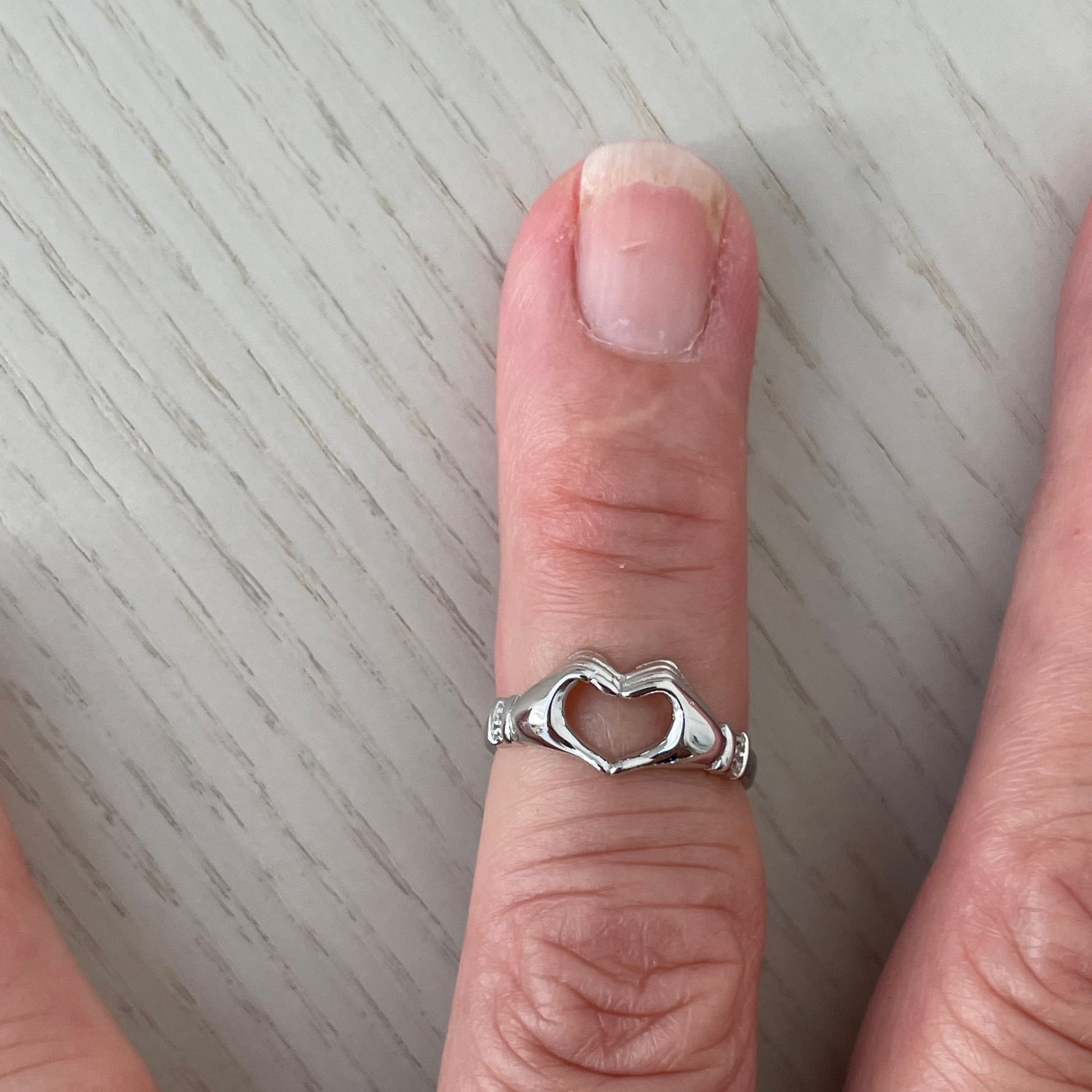 Heart Sterling Silver Toe Ring, Two Hand Toe Ring, Heart Love Ring, Promise Toe Ring, Anniversary Ring, Silver Heart Ring, I love you Ring