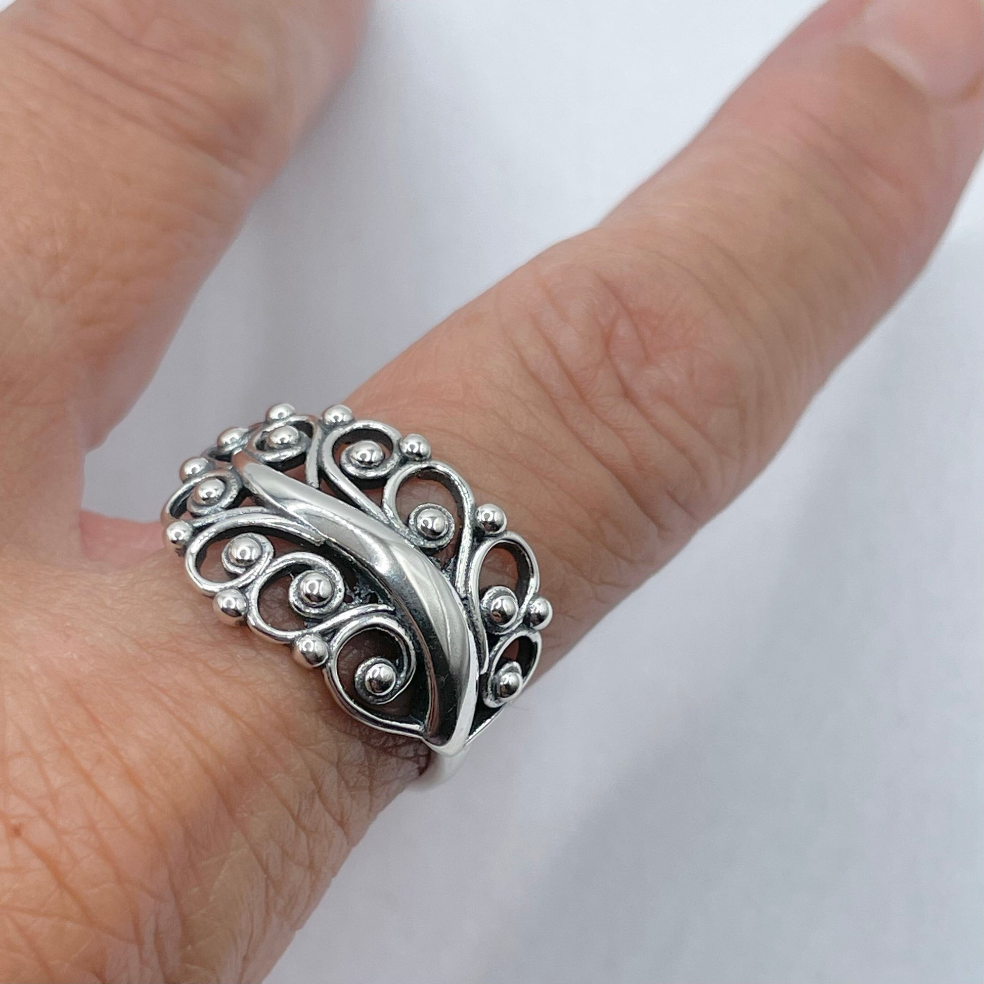 Large Swirl Leaf Sterling Silver Ring, Leaf Ring, Swirl Ring, Large Silver Ring, Silver Beads Ring, Silver Ring, Statement Ring, Boho Ring