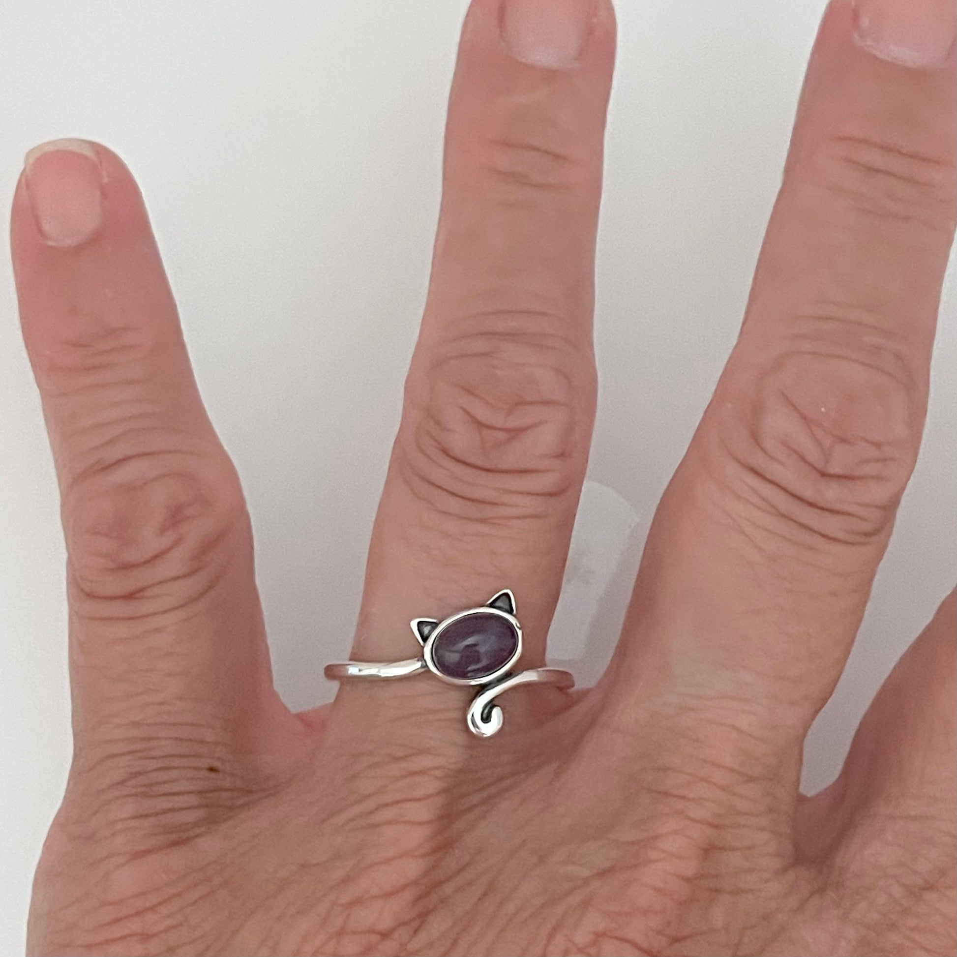 Amethyst Cat Sterling Silver Ring: Animal Tail Design