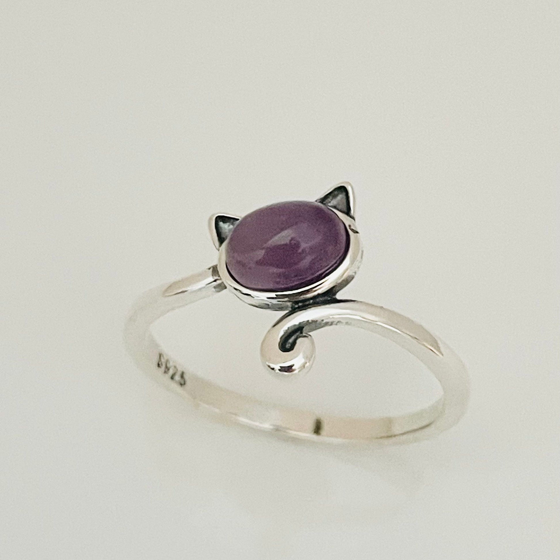 Amethyst Cat Sterling Silver Ring with Long Tail, animal ring, cat ring, tail ring, cat ring, amethyst ring, girl ring, stetement ring