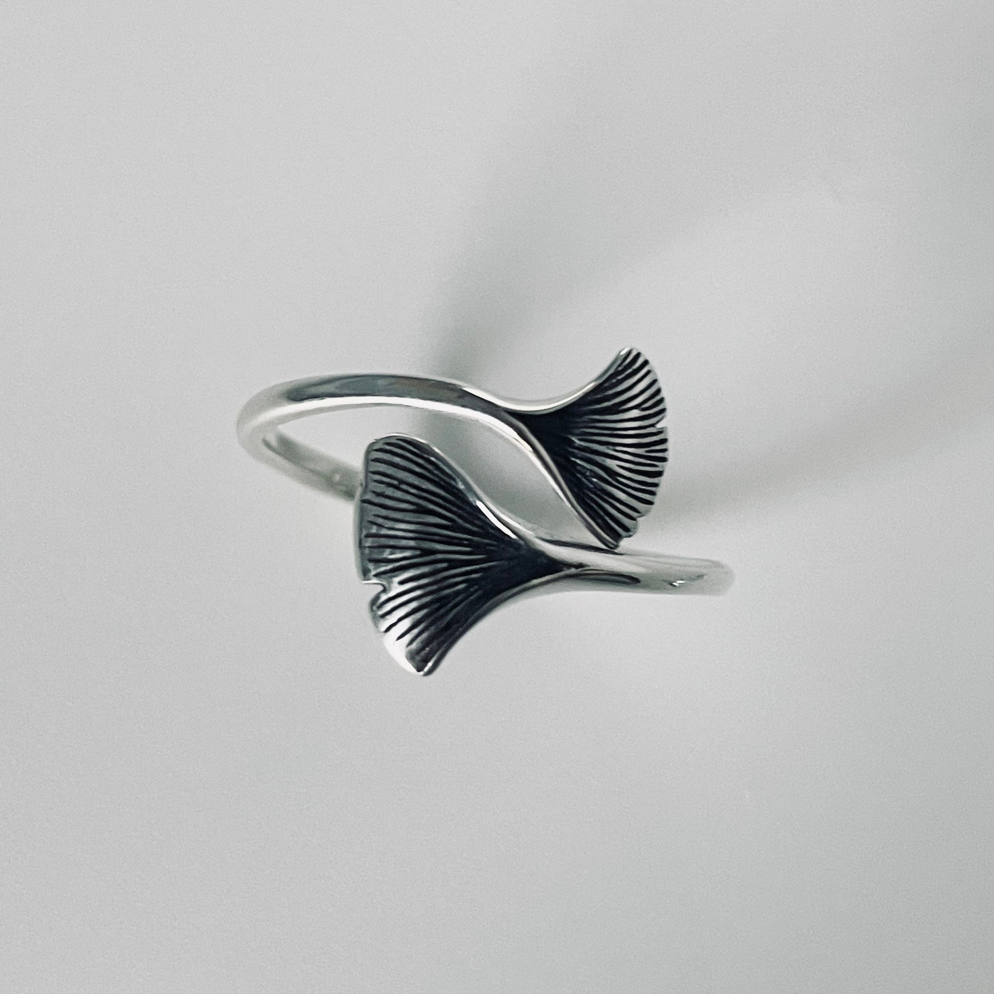 Dainty Ginkgo Leaf Sterling Silver Ring, Wraparound Ring, Fan Leaf Ring, Fish Tail Ring, Ginkgo Ring, Boho Ring, Promise Silver Ring