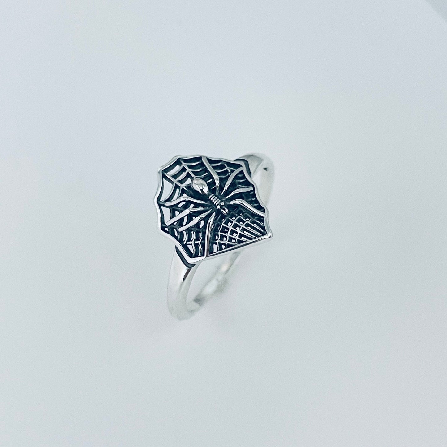 Spider with web Sterling Silver Ring, Silver Ring, Spiderweb Ring, Insect Ring, Spider Ring, Statement Ring, Boho Ring, Fun Ring