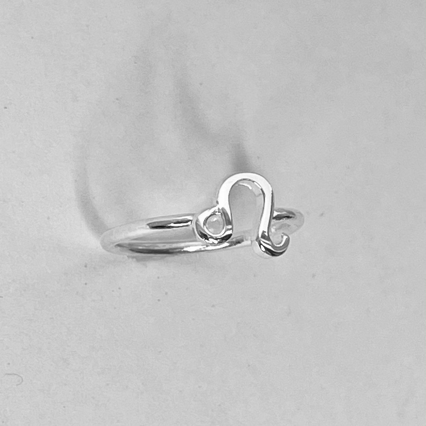 Leo Zodiac Sterling Silver Ring: Dainty Horoscope Jewelry