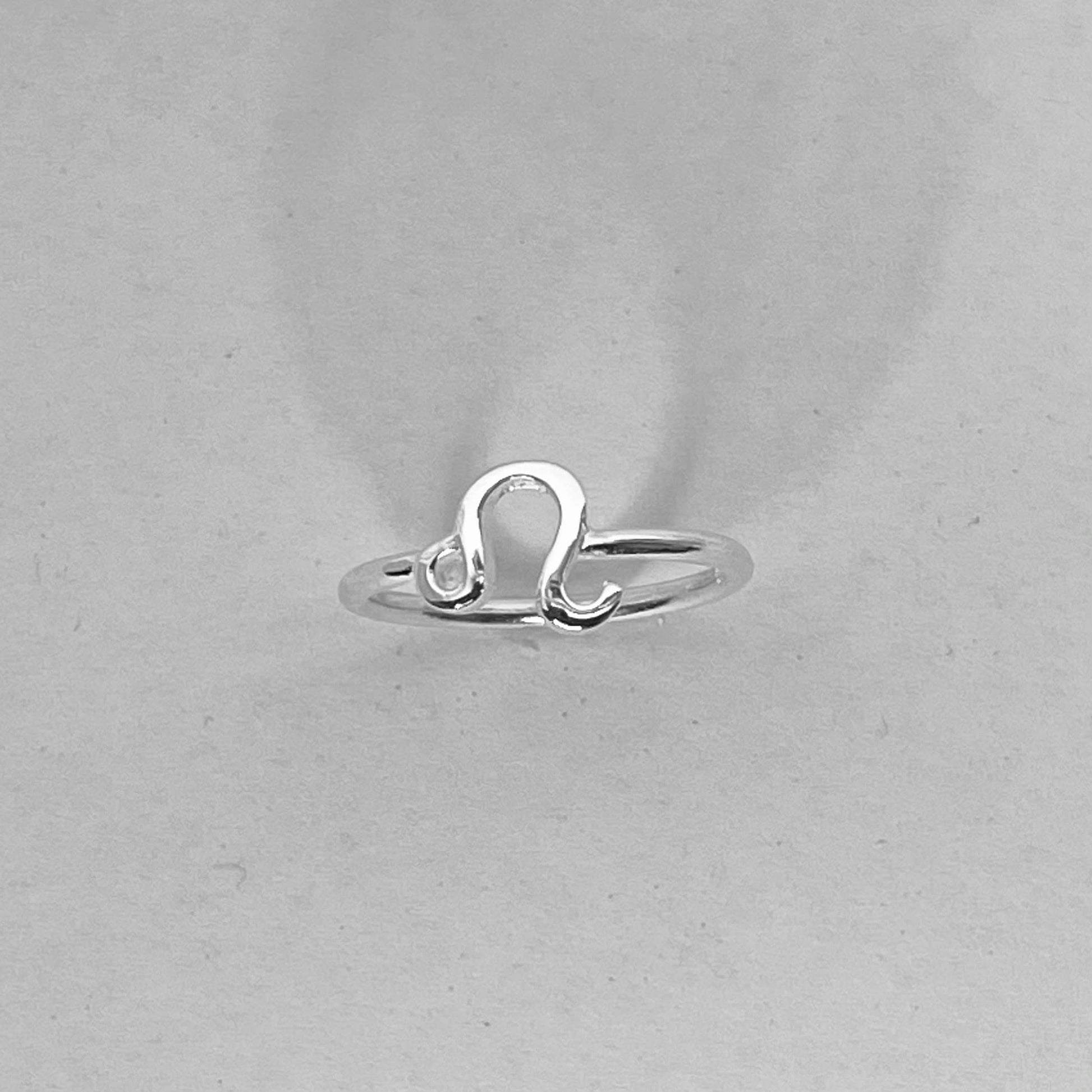 Leo Zodiac Sterling Silver Ring: Dainty Horoscope Jewelry