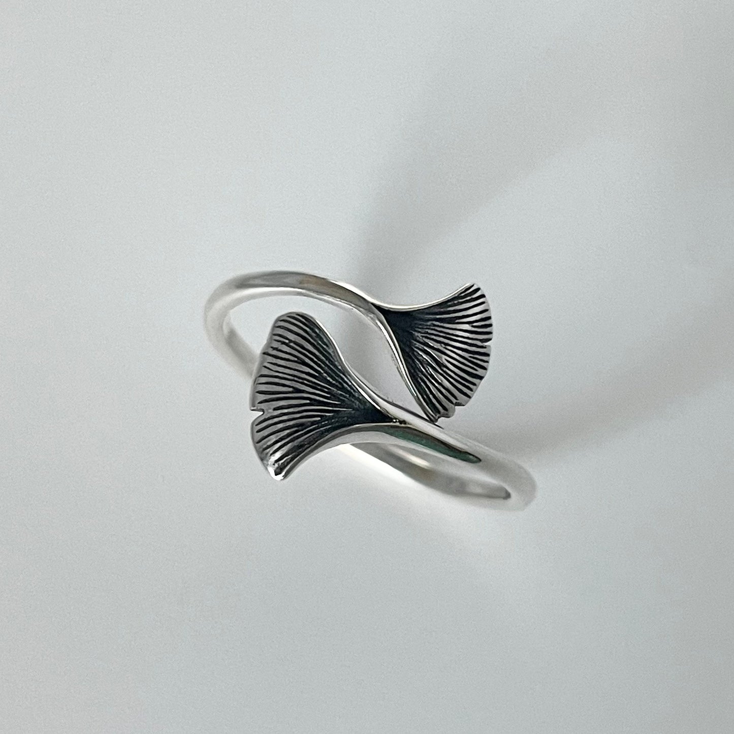 Oxidized Sterling Silver Ginkgo Leaf Ring: Wraparound Boho Style