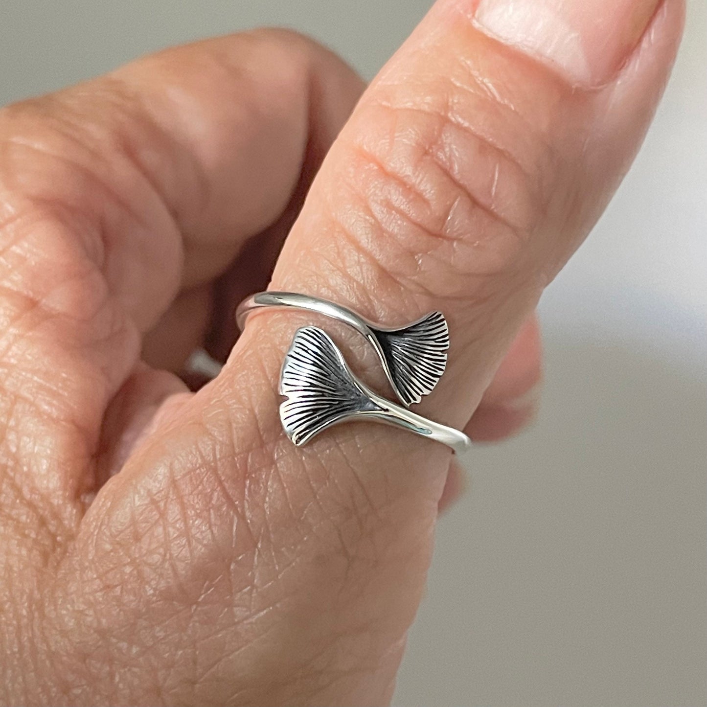 Oxidized Sterling Silver Ginkgo Leaf Ring: Wraparound Boho Style