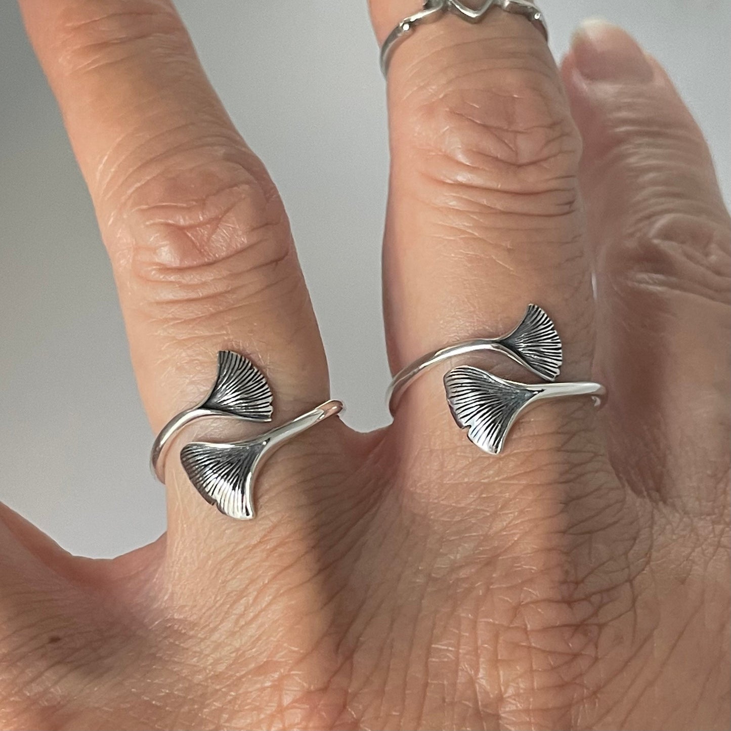 Oxidized Sterling Silver Ginkgo Leaf Ring: Wraparound Boho Style