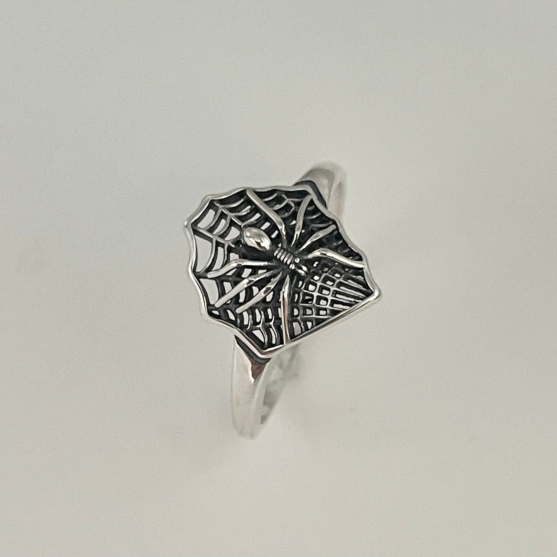 Spider with web Sterling Silver Ring, Silver Ring, Spiderweb Ring, Insect Ring, Spider Ring, Statement Ring, Boho Ring, Fun Ring