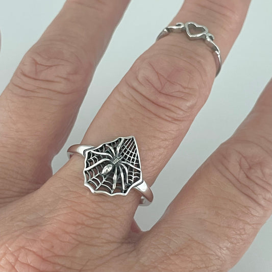 Spider with web Sterling Silver Ring, Silver Ring, Spiderweb Ring, Insect Ring, Spider Ring, Statement Ring, Boho Ring, Fun Ring