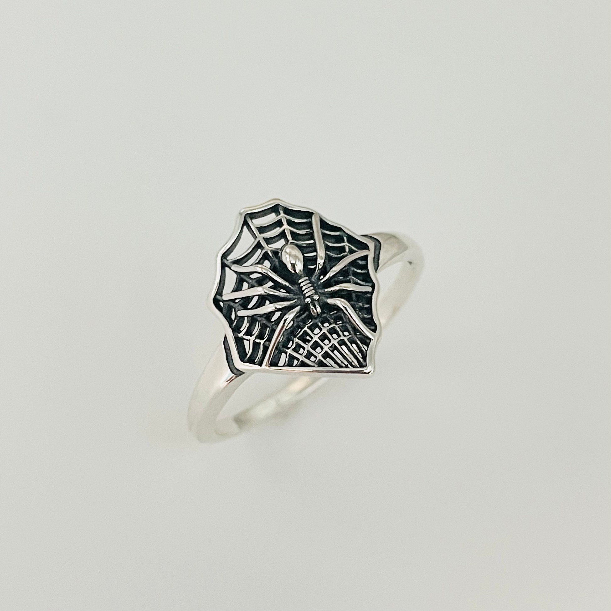 Spider with web Sterling Silver Ring, Silver Ring, Spiderweb Ring, Insect Ring, Spider Ring, Statement Ring, Boho Ring, Fun Ring