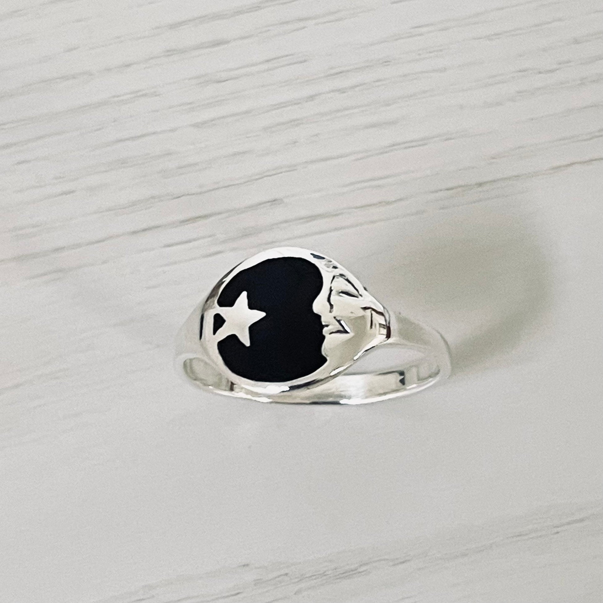 Moon Face with Star Black Agate Sterling Silver Ring, Celestial Ring, Moon Ring, Onyx Ring, Star Ring, Silver Star Ring, Crescent Moon Ring