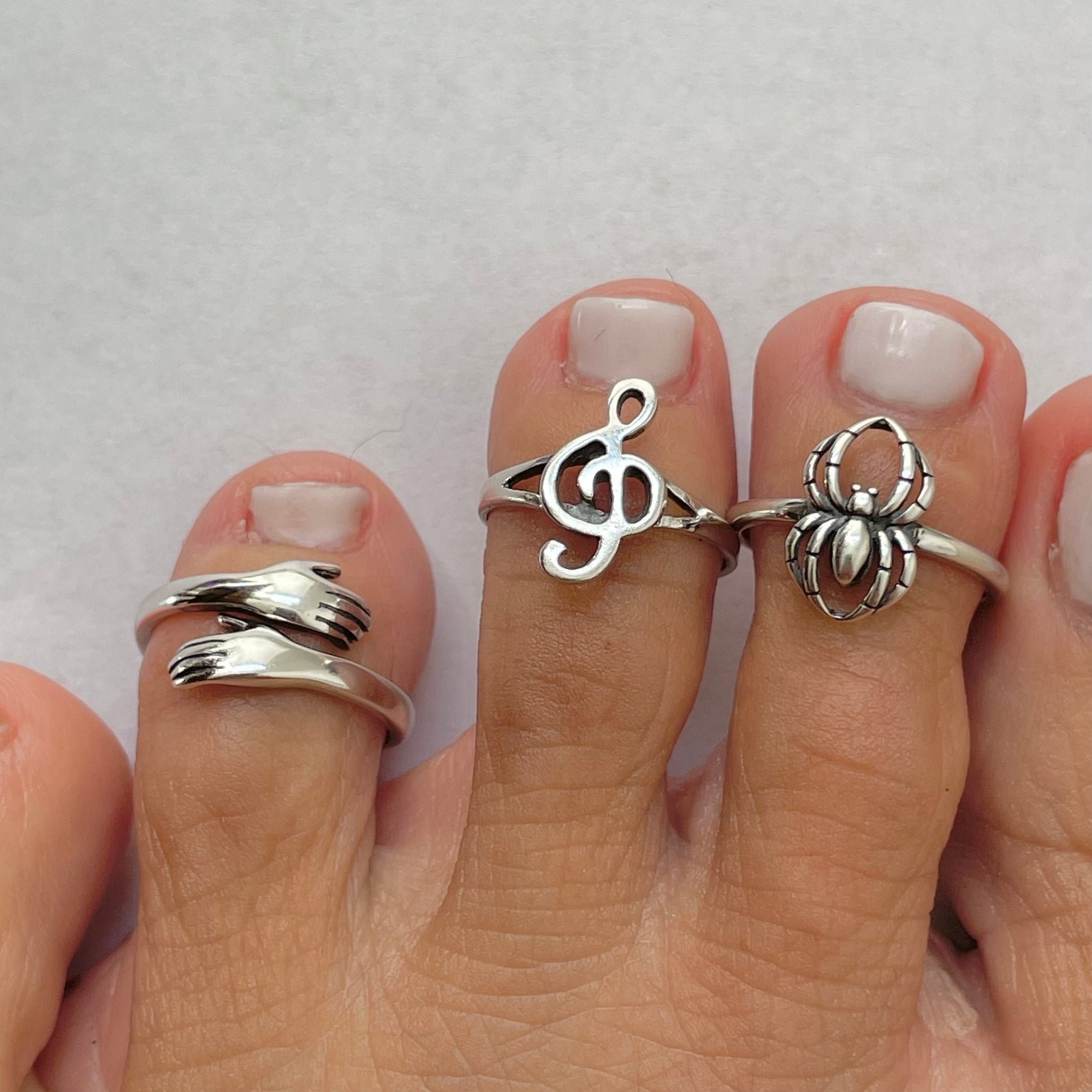 Sterling Silver Hugs, Spider, Music Note Toe Rings, Silver Hug Toe Ring, Silver Spider Toe Rings, Music Note Toe Rings. Love Hugs Toe Rings