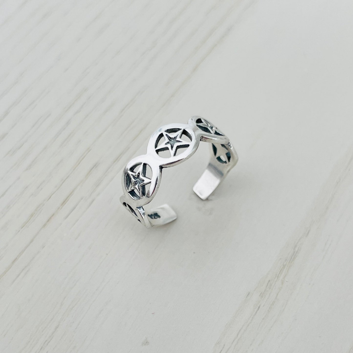 Sterling Silver Star & Moon Toe Rings: Celestial Jewelry