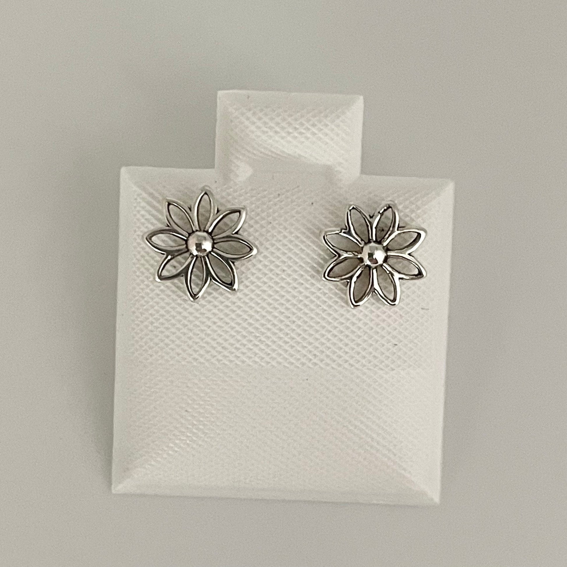 Dainty Sterling Silver Turquoise Flower or Daisy Earrings, Silver Flower Earrings, Stud Earrings, Silver Turquoise Earrings, Silver Earring