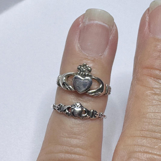 Irish Claddagh Sterling Silver Toe Ring, Claddagh Toe Ring, Dainty Toe Ring, Loyalty Toe Ring, Friendship Toe Ring, Irish Ring.