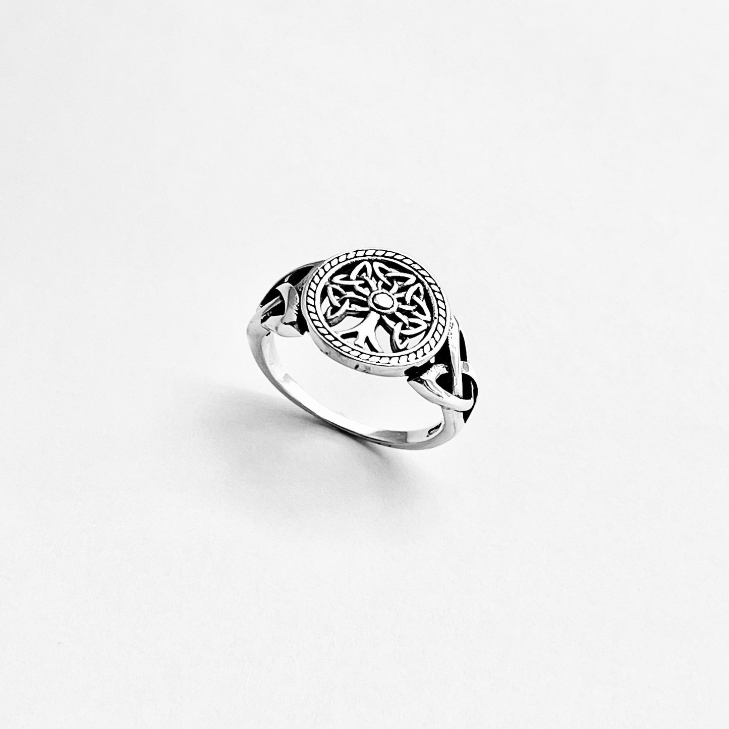 Sterling Silver unisex Tree of Life Ring: Celtic Knot Family Tree