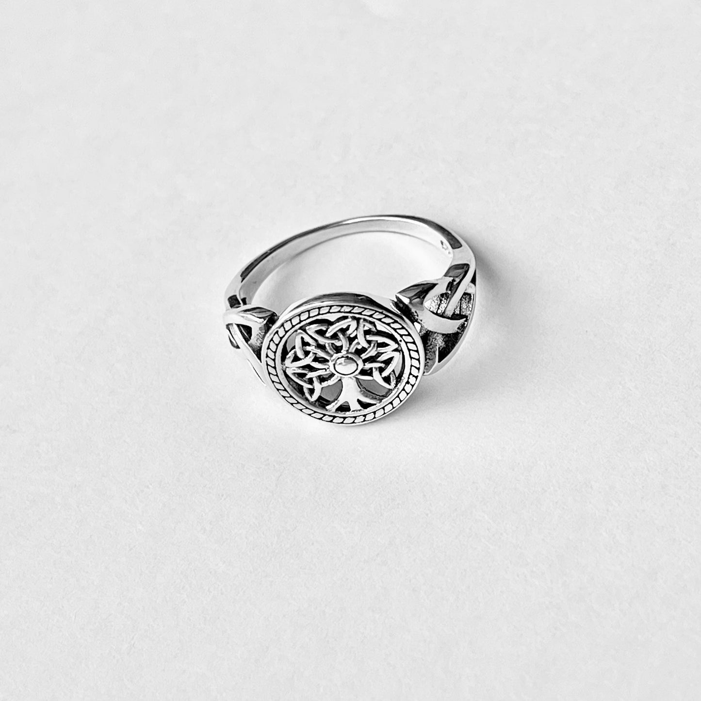 Sterling Silver unisex Tree of Life Ring: Celtic Knot Family Tree