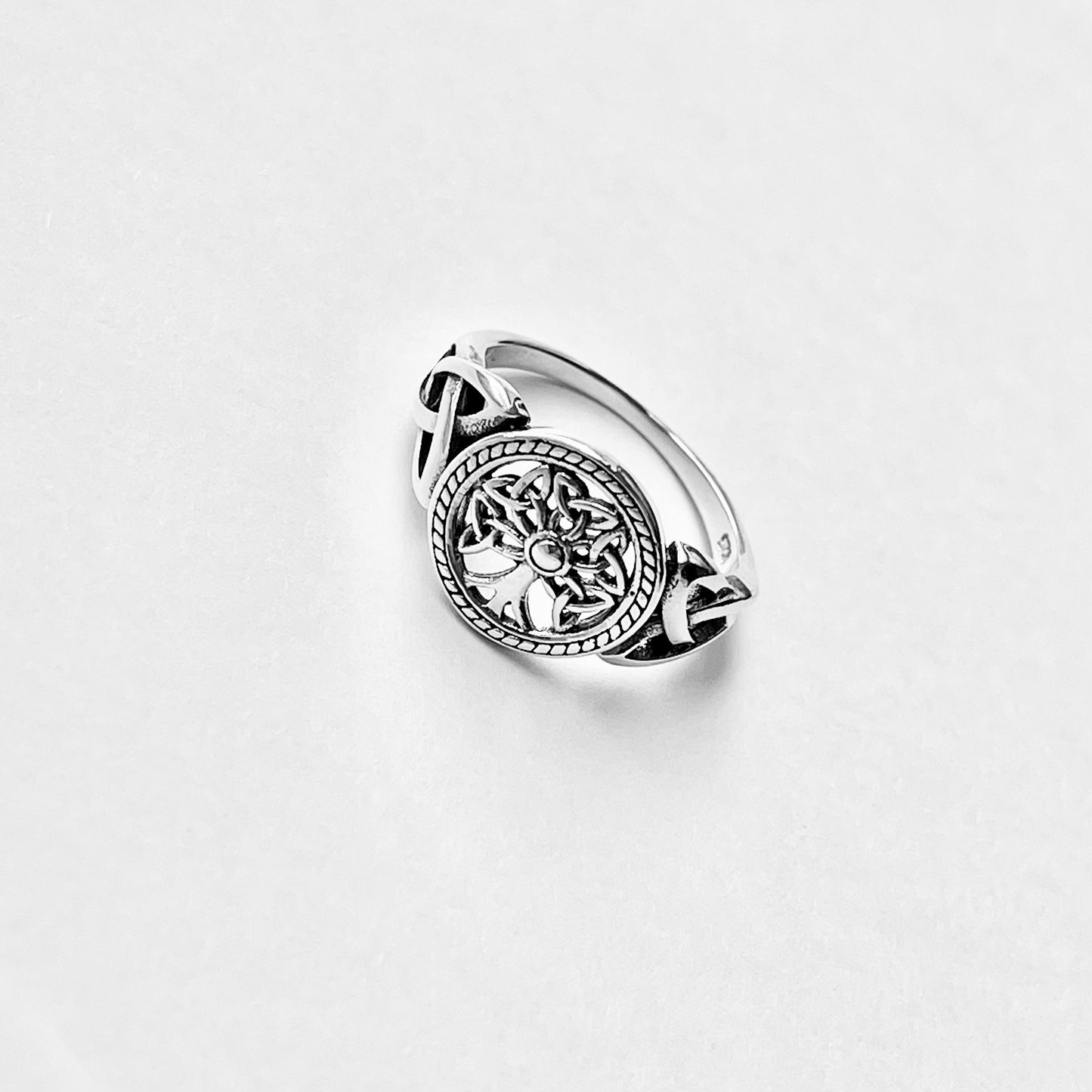 Sterling Silver unisex Tree of Life Ring: Celtic Knot Family Tree